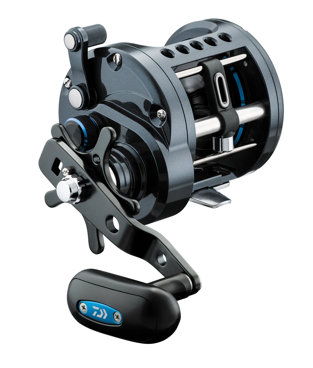 Daiwa 23 Saltist LW 30HB