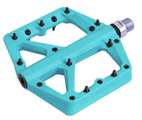 Azur Husky Flat Pedals - Light Blue