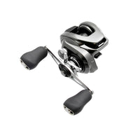 Shimano Metanium MGL 150HGB right-hand reel included in this Chopper combo; rod and braid not pictured.