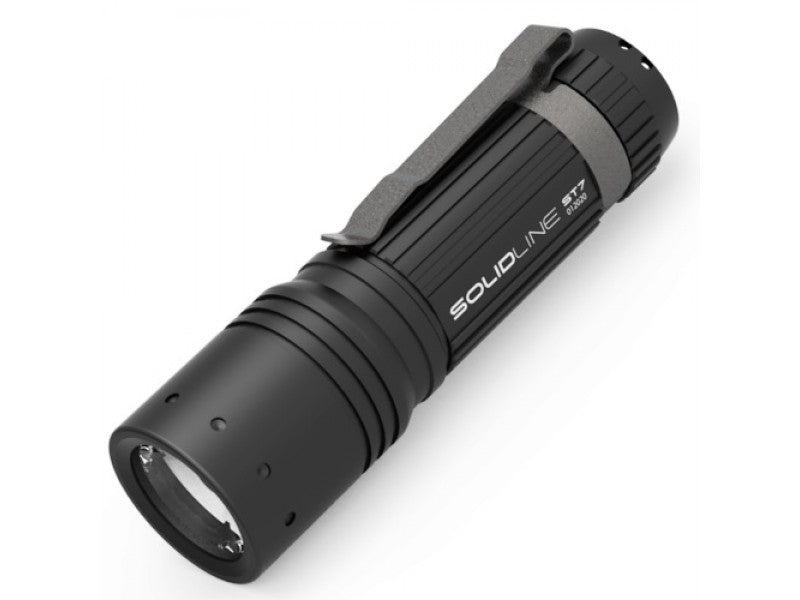 Solidline ST7 black torch with removable pocket clip, full product
